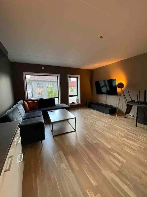 New Central Apartment In Tromsø Esterno foto